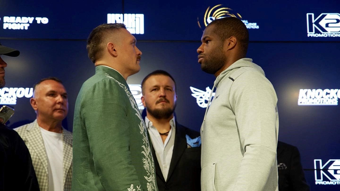 Даниэль Дюбуа и Александр Усик Даниэль Дюбуа и Александр Усик