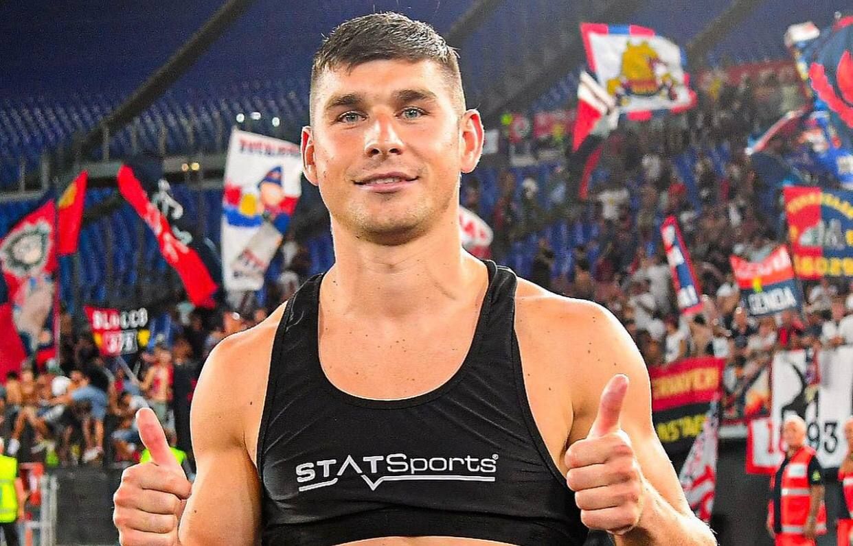 Руслан Малиновский Руслан Малиновский