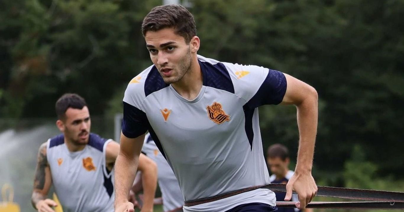 Арсен Захарян Арсен Захарян