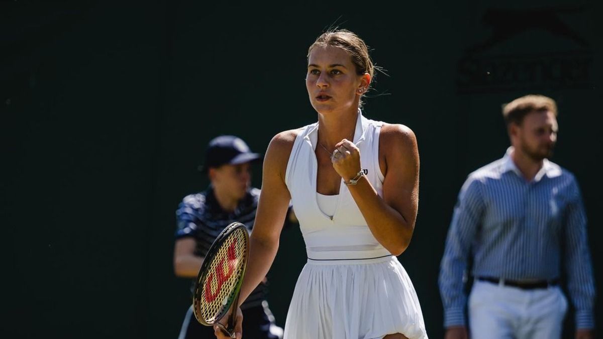 Костюк отказалась пожимать руку россиянке после матча парного разряда на US Open Костюк отказалась пожимать руку россиянке после матча парного разряда на US Open