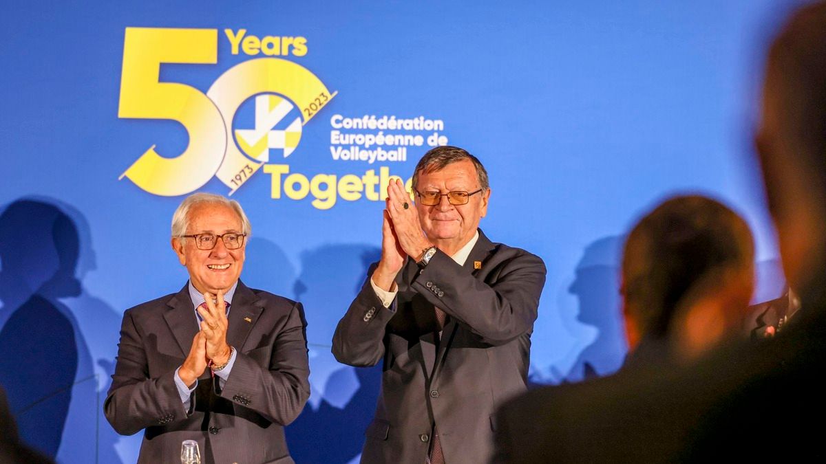 Пять стран бойкотировали Конгресс Европейской конфедерации волейбола из-за россиян Пять стран бойкотировали Конгресс Европейской конфедерации волейбола из-за россиян