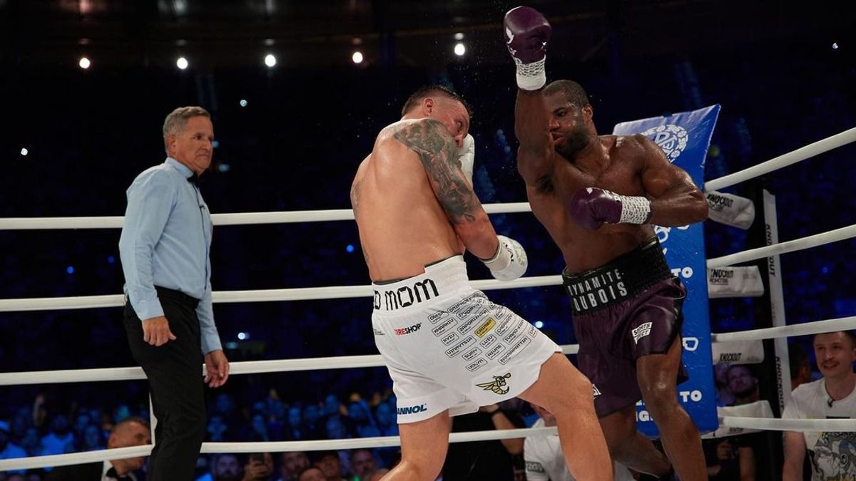 Бій Усик - Дюбуа - екстренер британця підтримав українського боксера Бій Усик - Дюбуа - екстренер британця підтримав українського боксера