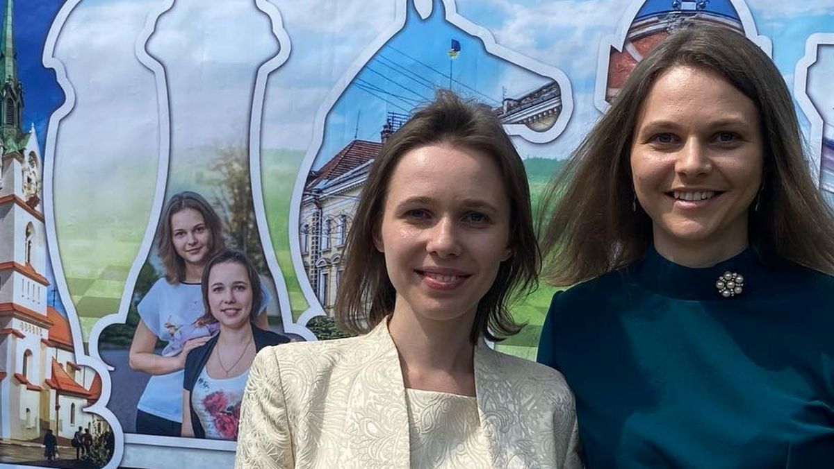 Мария и Анна Музычук Мария и Анна Музычук