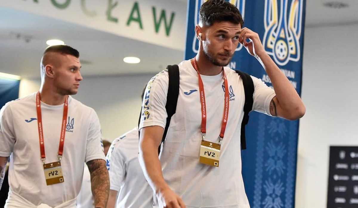 Роман Яремчук рассказал, почему не забил в матче Украина – Англия Роман Яремчук рассказал, почему не забил в матче Украина – Англия