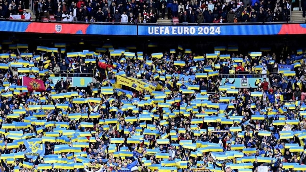 Матч Італія - Україна скільки вболівальників будуть підтримувати "синьо-жовтих"