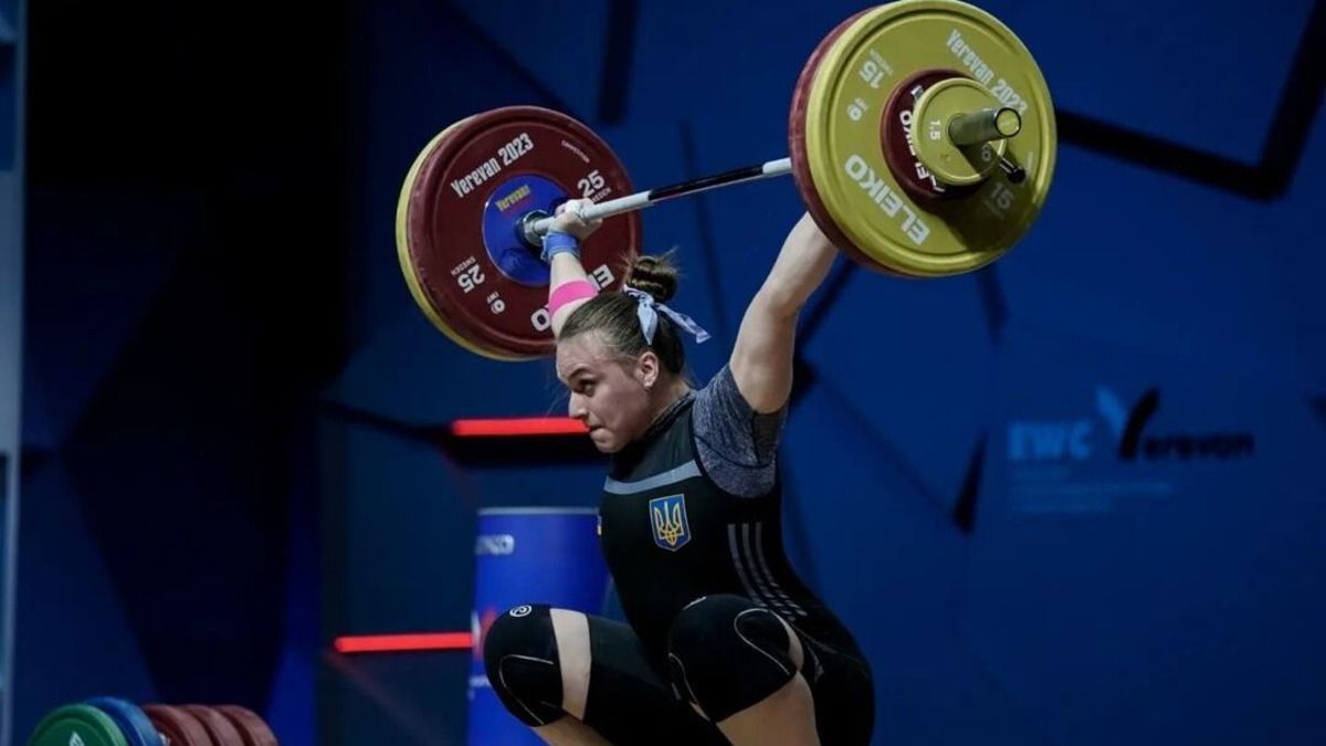 ЧС-2023 з важкої атлетики: українка Манєвська здобула бронзову медаль