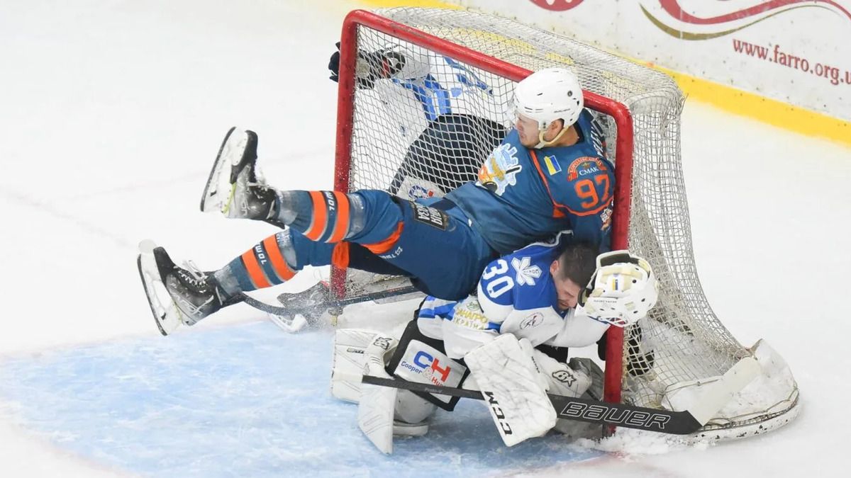 Кубок України-2023 з хокею: результат матчу Кременчук - Сокіл Кубок України-2023 з хокею: результат матчу Кременчук - Сокіл