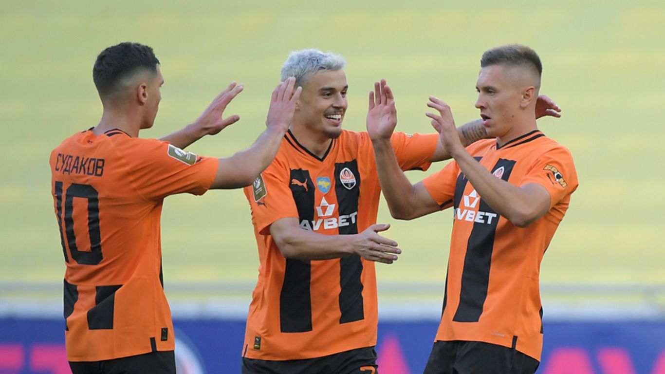 Шахтер начинает свой путь в ЛЧ Шахтер начинает свой путь в ЛЧ