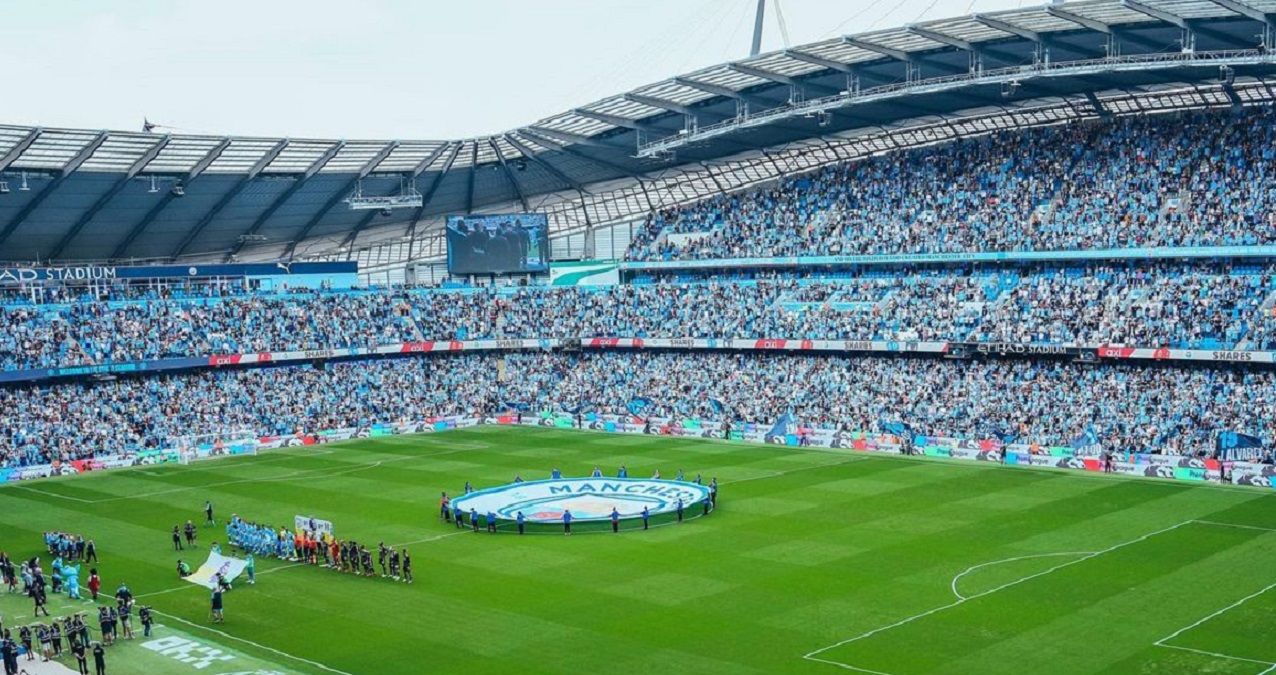 МанСити Црвена Звезда – видео провокации сербских фанатов во время игры Лиги чемпионов МанСити Црвена Звезда – видео провокации сербских фанатов во время игры Лиги чемпионов