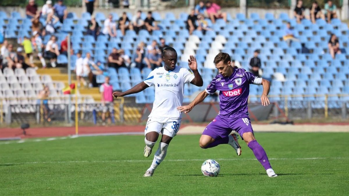 ЛНЗ на матче с Динамо собрал средства на ВСУ ЛНЗ на матче с Динамо собрал средства на ВСУ