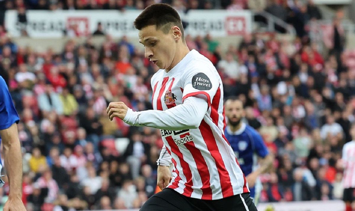 Сандерленд Дербі - Назарій Русин віддав асист та заробив пенальті в АПЛ-2 Сандерленд Дербі - Назарій Русин віддав асист та заробив пенальті в АПЛ-2