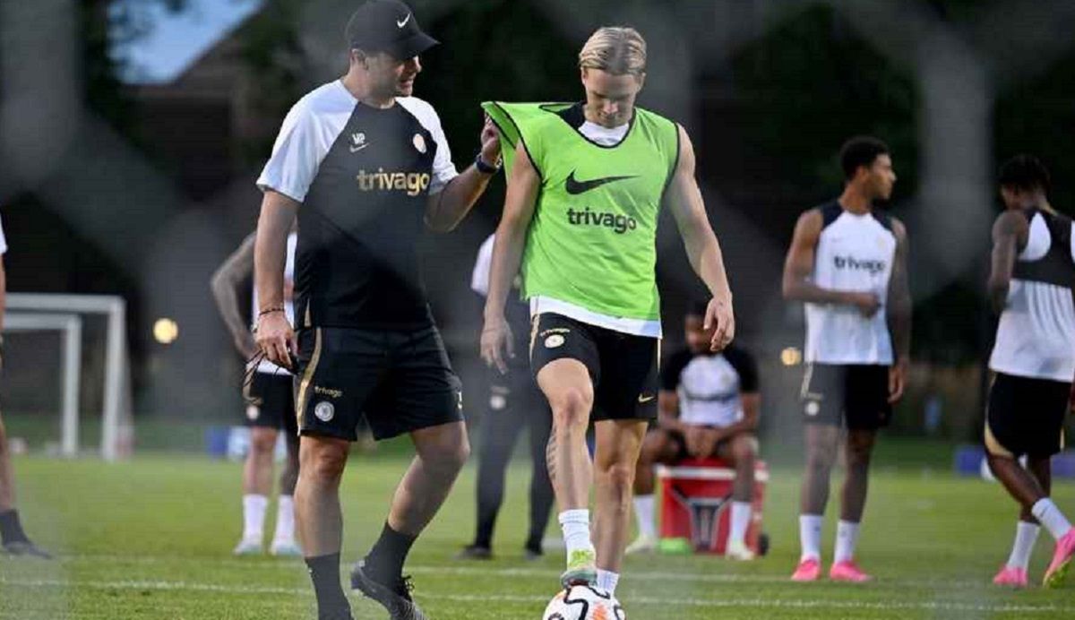 Маурисио Почеттино помогает вернуть уверенность Михаилу Мудрику – как это происходит Маурисио Почеттино помогает вернуть уверенность Михаилу Мудрику – как это происходит