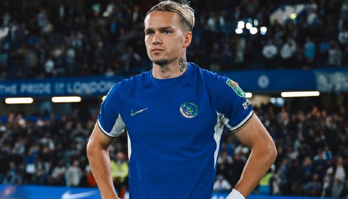 Челси Брайтон - Михаил Мудрик получил овации болельщиков Челси Брайтон - Михаил Мудрик получил овации болельщиков