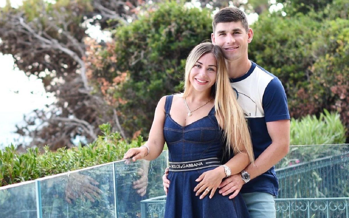 Роксана Малиновского рассказала детали перехода Руслана в Дженоа Роксана Малиновского рассказала детали перехода Руслана в Дженоа