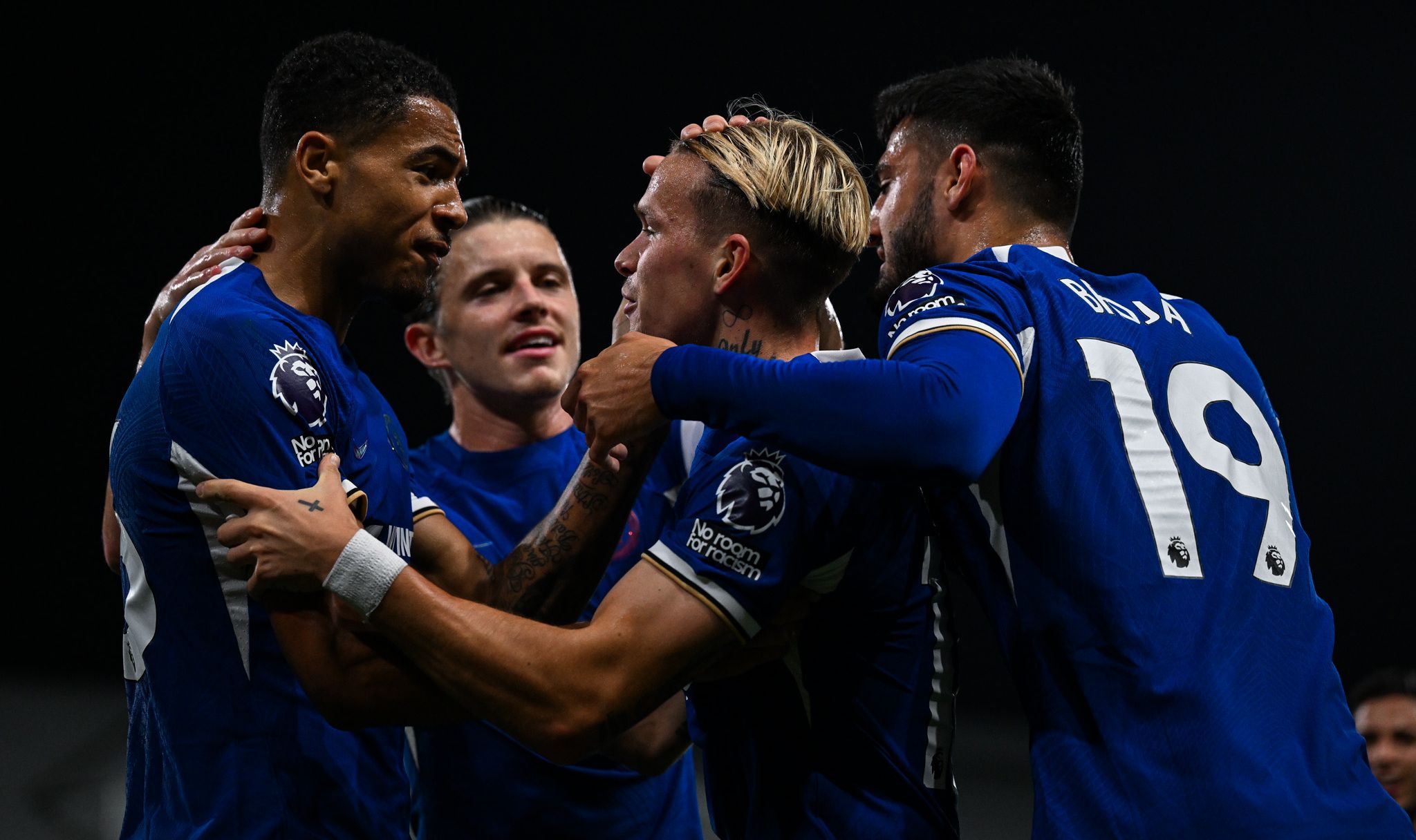 Перший гол Мудрика за Челсі - коментар гри українця від Лемпарда та Каррагера Перший гол Мудрика за Челсі - коментар гри українця від Лемпарда та Каррагера