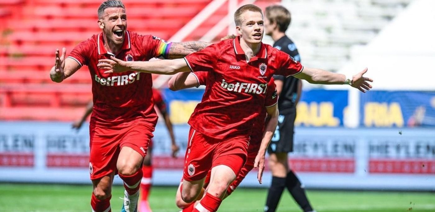 Артур Вермеерен (справа) сделал дубль из ассистов Артур Вермеерен (справа) сделал дубль из ассистов