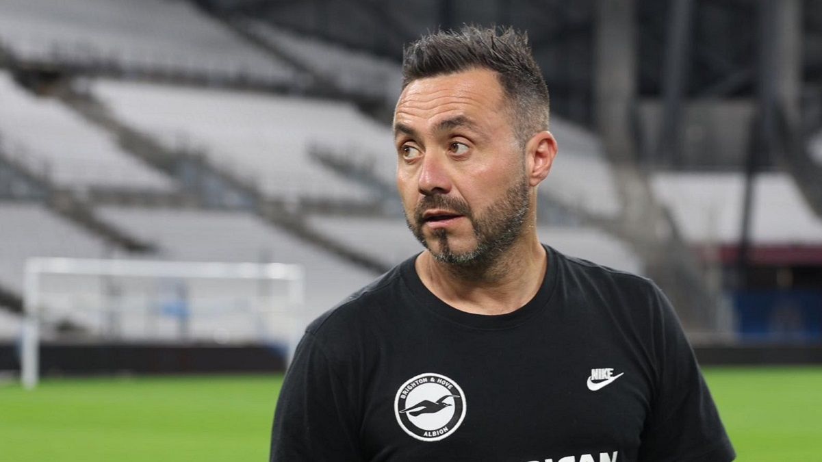 Почему Роберто Де Дзерби не возглавил Марсель - названы две причины Почему Роберто Де Дзерби не возглавил Марсель - названы две причины