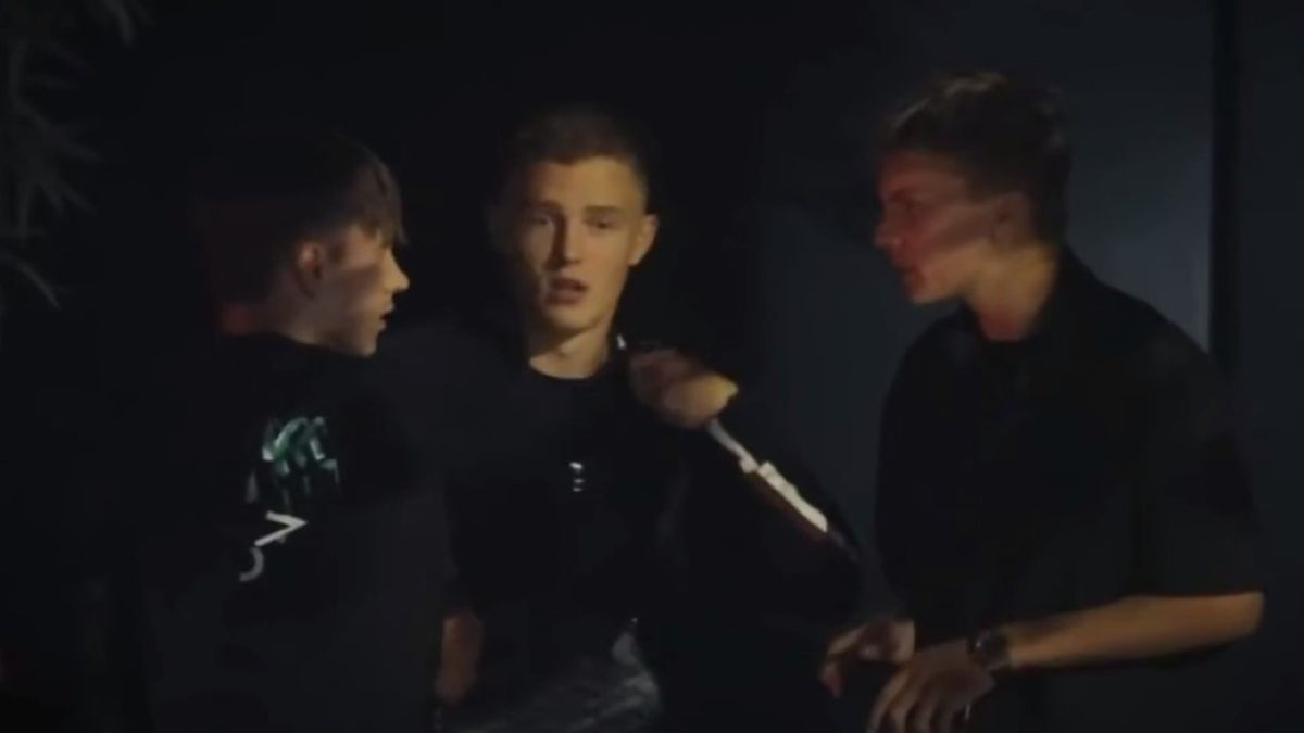 Игроки Динамо на вчерке мажоров в Киеве во время комендантского часа Игроки Динамо на вчерке мажоров в Киеве во время комендантского часа