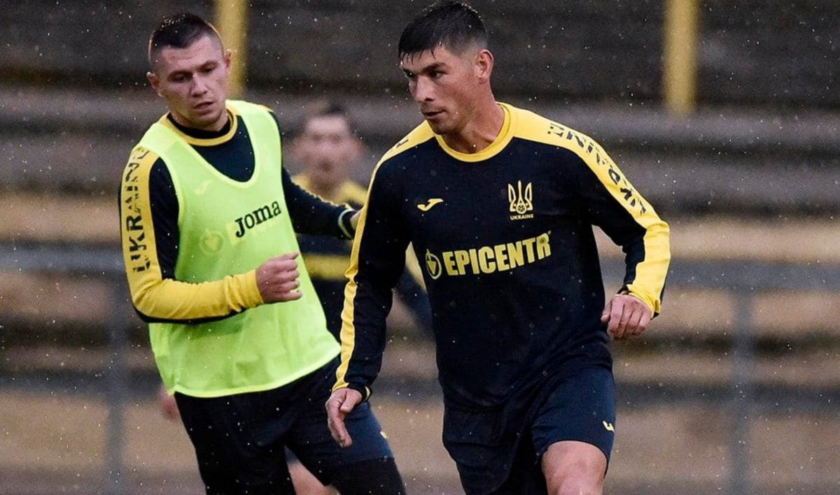 Пресконференція Реброва - тренер збірної України розповів про повернення Маліновського Пресконференція Реброва - тренер збірної України розповів про повернення Маліновського