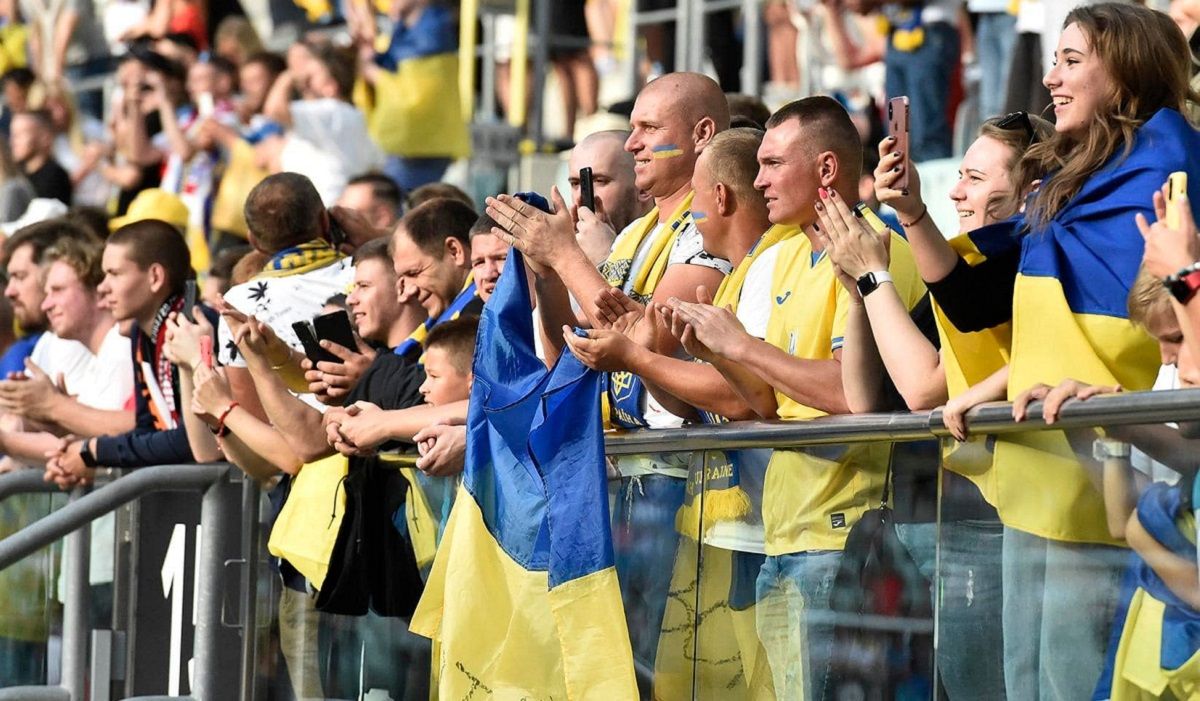 Украина Северная Македония – сколько билетов продано на матч в Праге