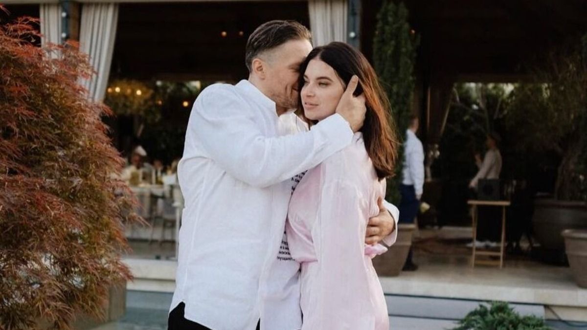 Сім'я Усиків очікує четверту дитину Сім'я Усиків очікує четверту дитину