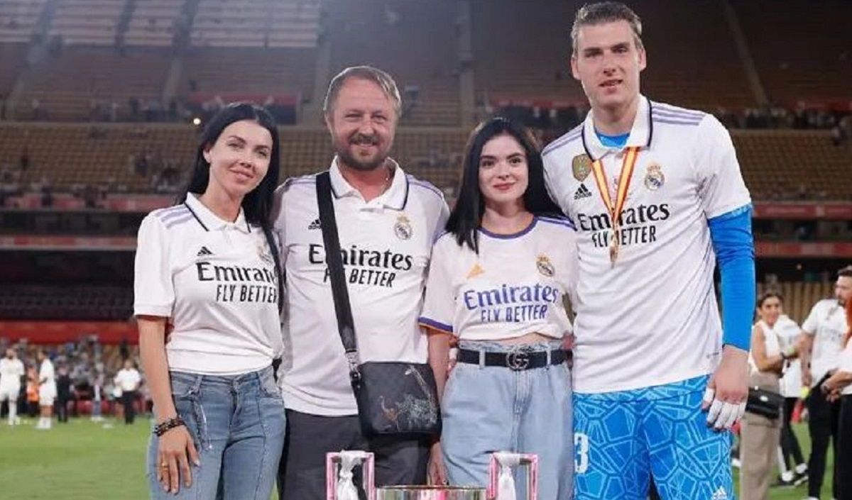 Лунин рассказал, почему не ушел из Реала раньше – вратарь раскрыл причину Лунин рассказал, почему не ушел из Реала раньше – вратарь раскрыл причину