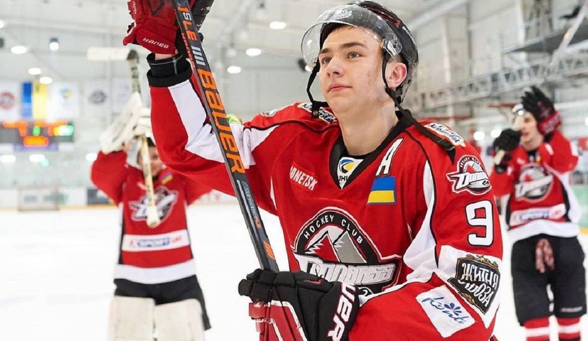 Хокеїст Лялька пригадав, як Росія пропонувала йому відректись від українського паспорта