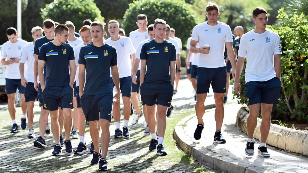 Футболісти збірної України перед матчем з Мальтою Футболісти збірної України перед матчем з Мальтою