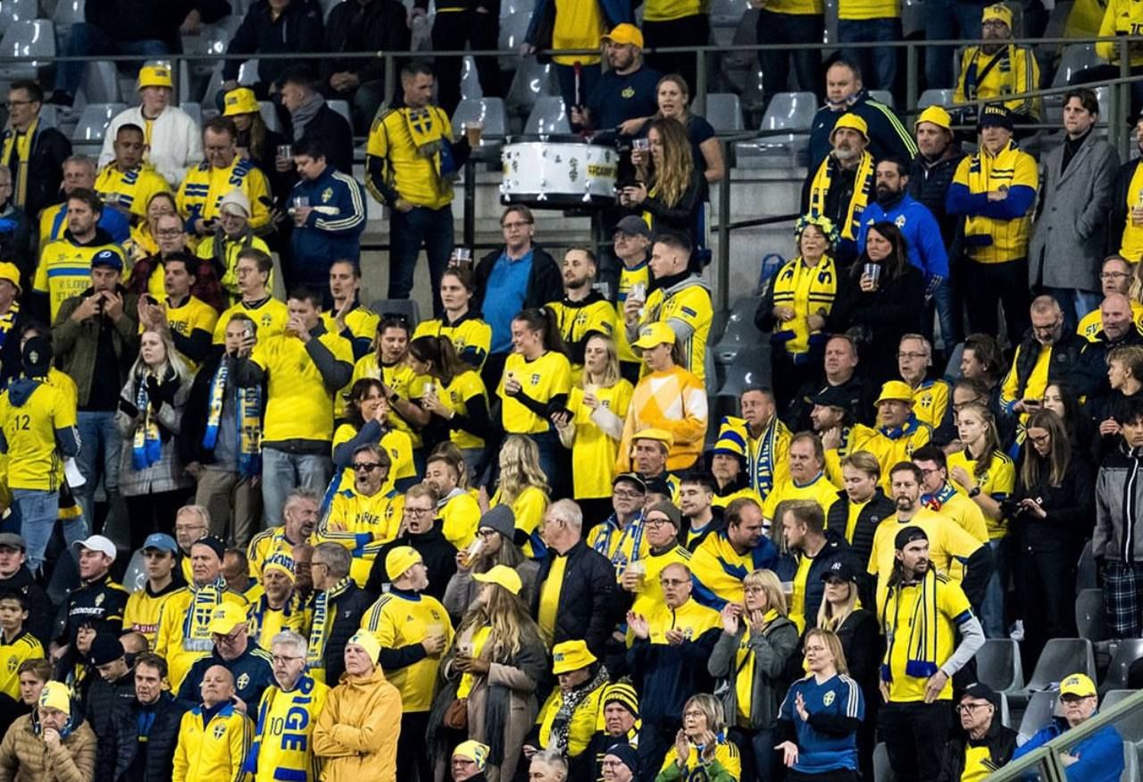 Шведские болельщики Шведские болельщики