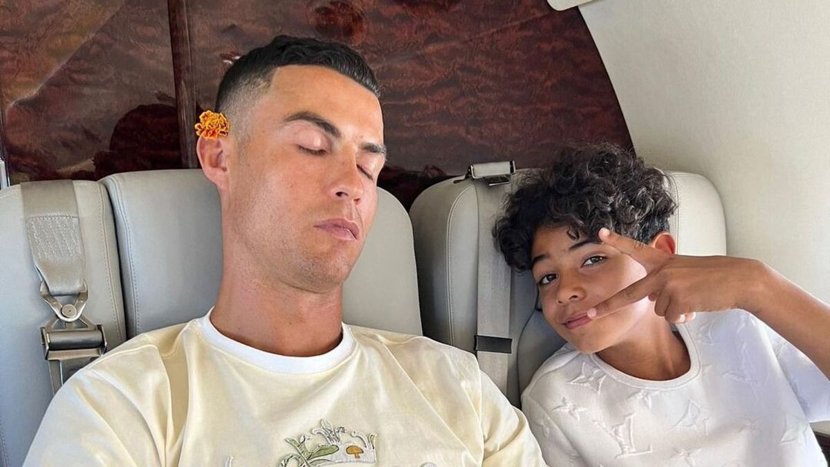 Роналду-младший стал игроком саудовского Аль-Насром Роналду-младший стал игроком саудовского Аль-Насром