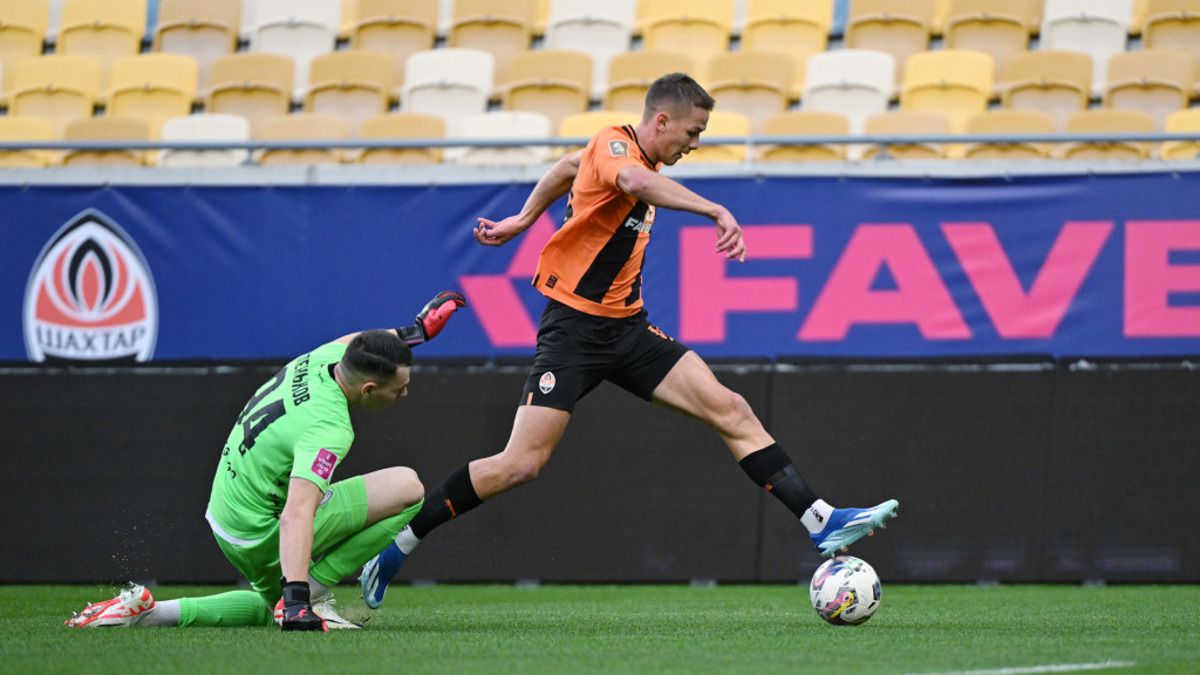 Шахтер - ЛНЗ результат и видеообзор матча 11 тура УПЛ Шахтер - ЛНЗ результат и видеообзор матча 11 тура УПЛ