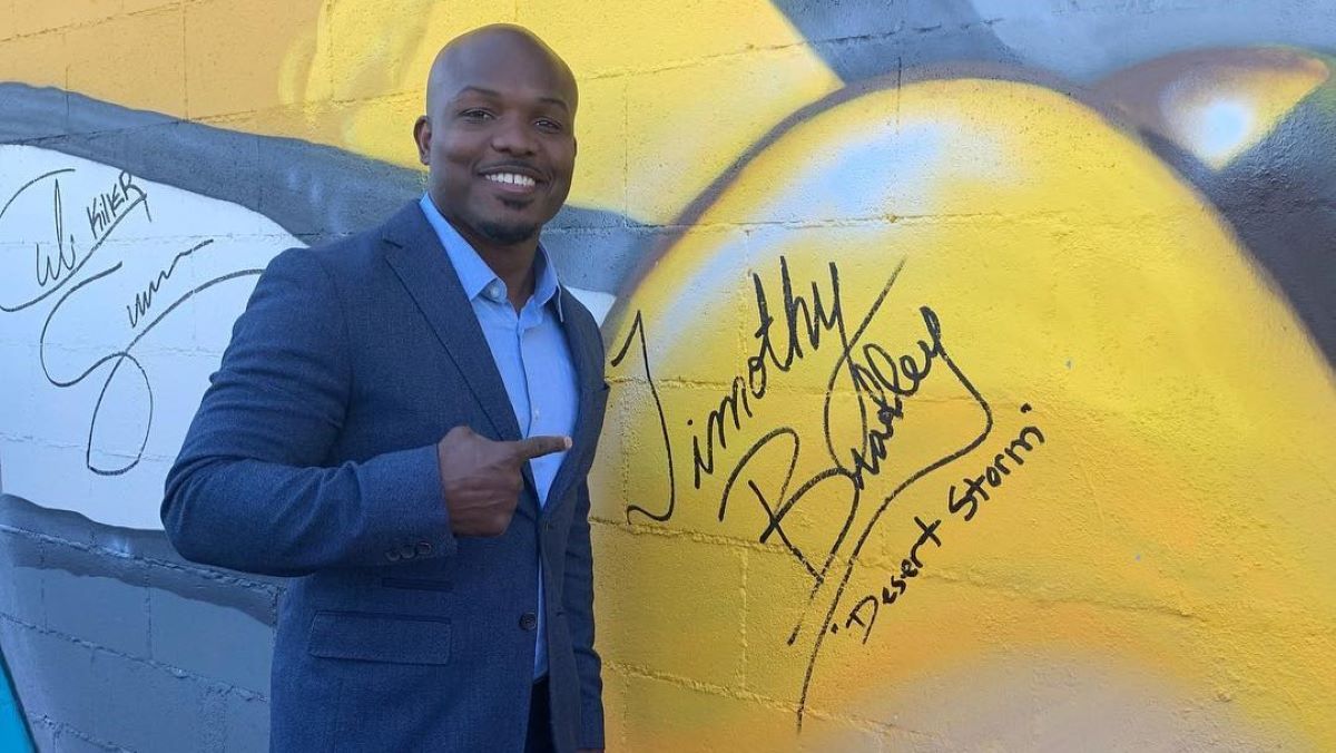 Тимоти Брэдли Тимоти Брэдли