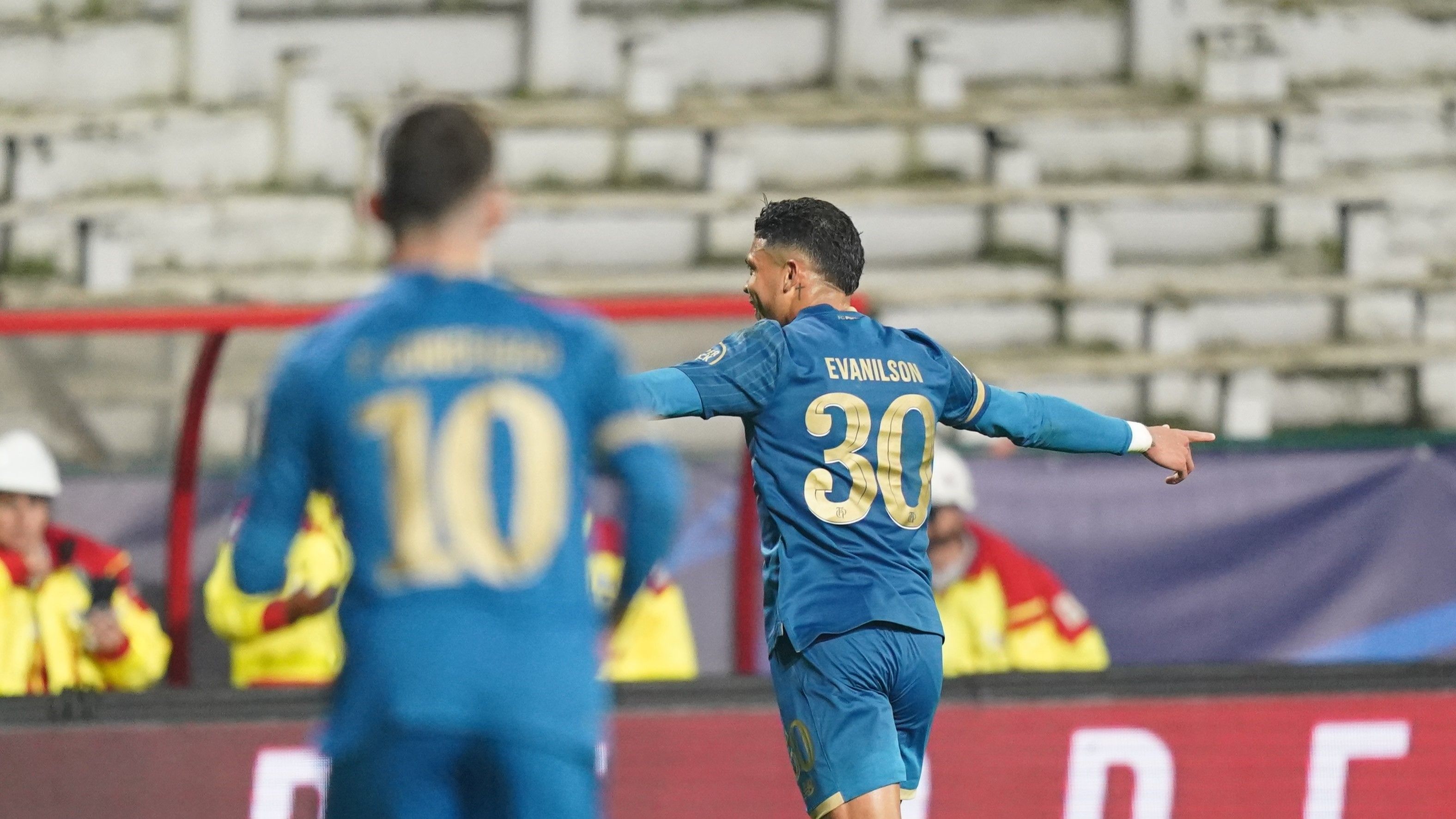 Порту переміг Антверпен Порту переміг Антверпен