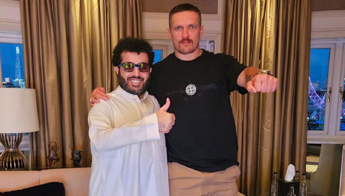 Фьюри Нганну - Усик прилетел на бой в Саудовскую Аравию. Фьюри Нганну - Усик прилетел на бой в Саудовскую Аравию.