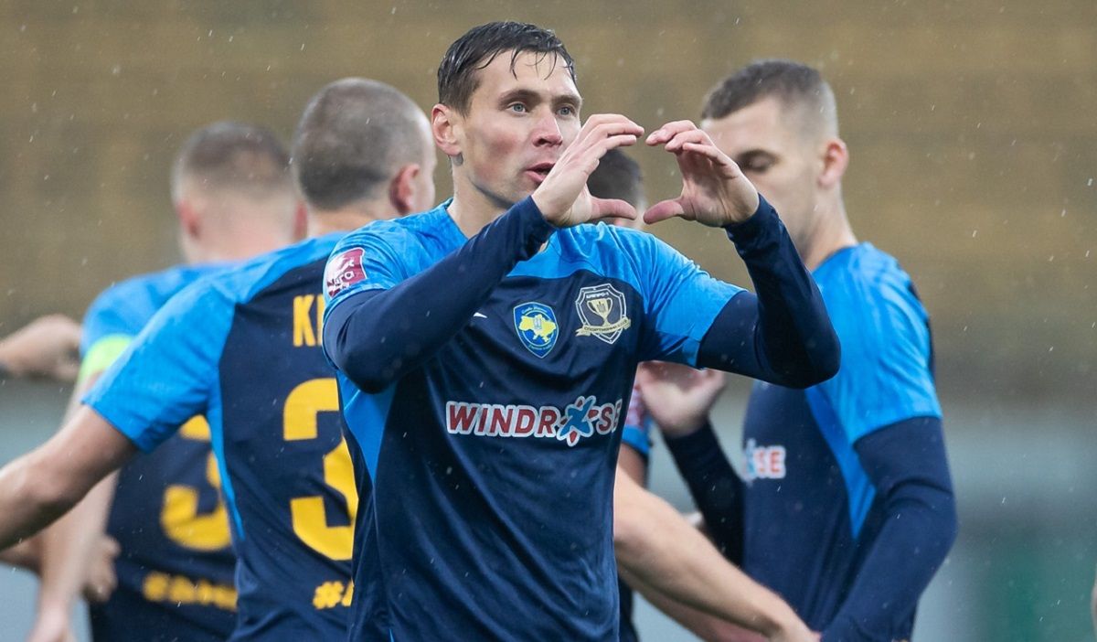 Рух Днепр-1 – обзор и видео голов матча 5-го тура УПЛ-2023/2024 Рух Днепр-1 – обзор и видео голов матча 5-го тура УПЛ-2023/2024