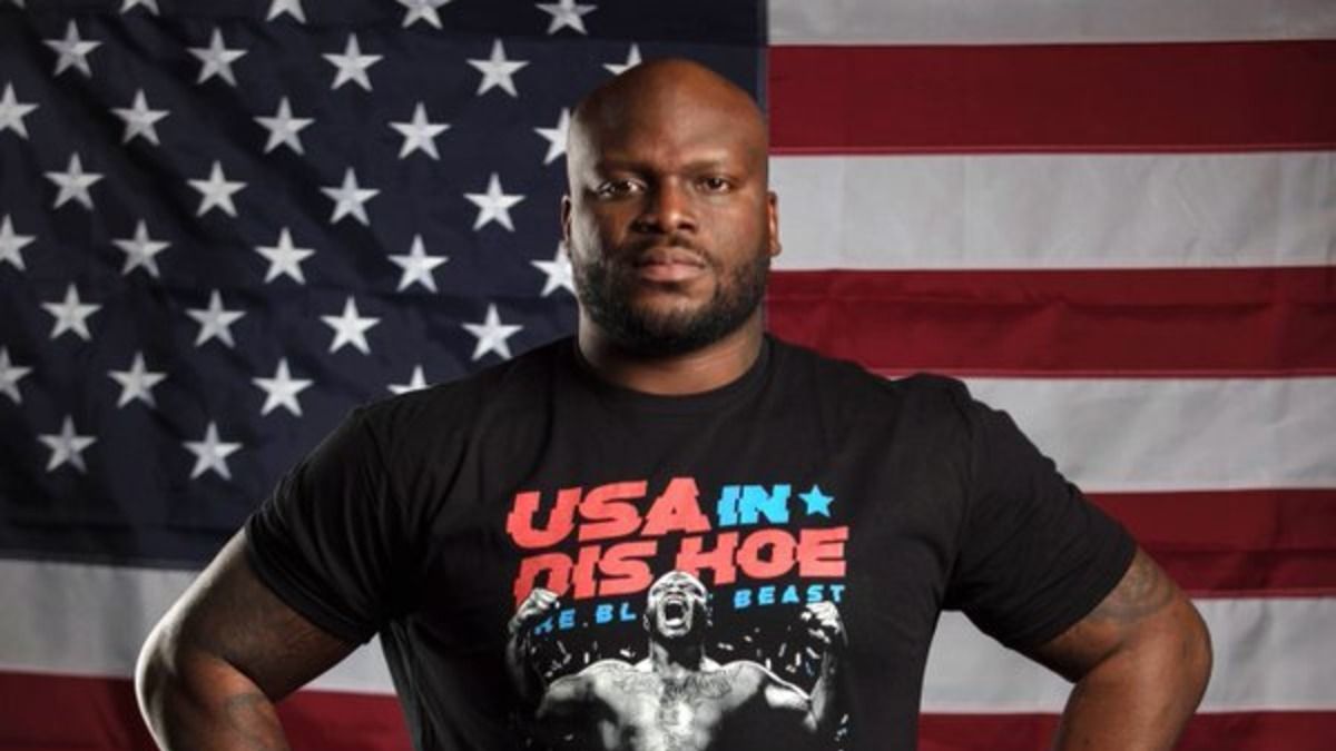 Американский боец ММА Деррик Льюис отказался от предложения выступать в России Американский боец ММА Деррик Льюис отказался от предложения выступать в России