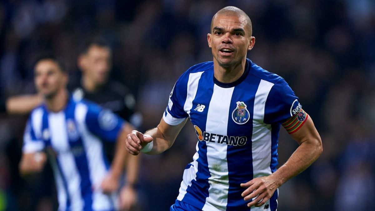 Пепе стал рекордсменом ЛЧ Пепе стал рекордсменом ЛЧ