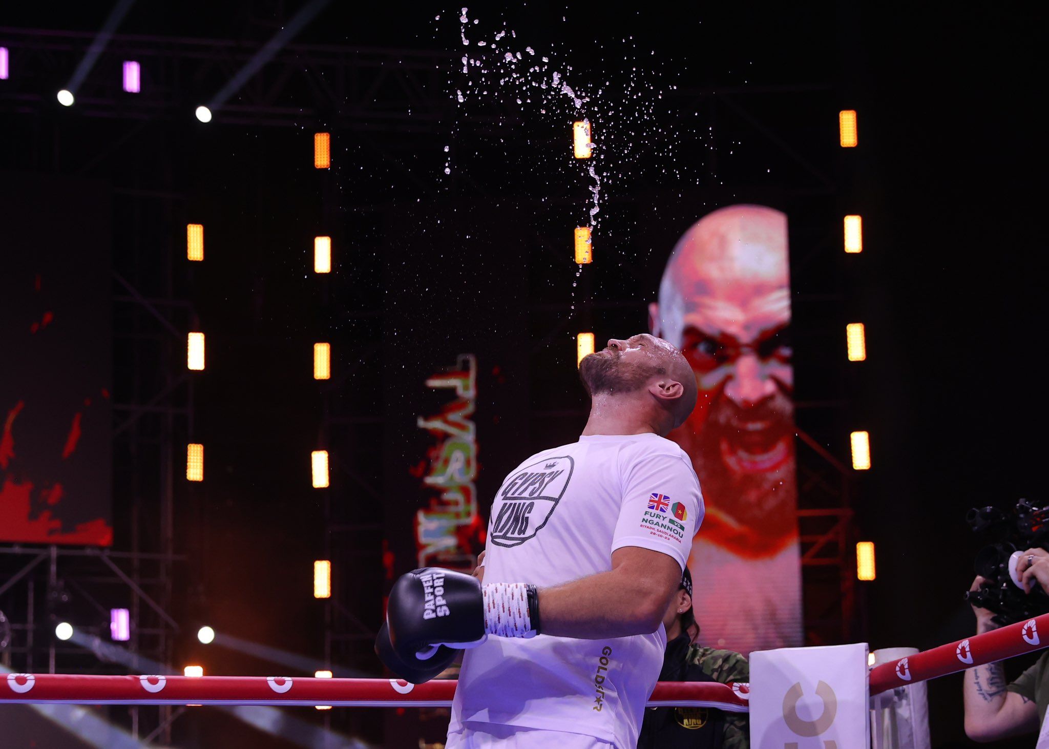 Тайсон Ф'юрі Тайсон Ф'юрі