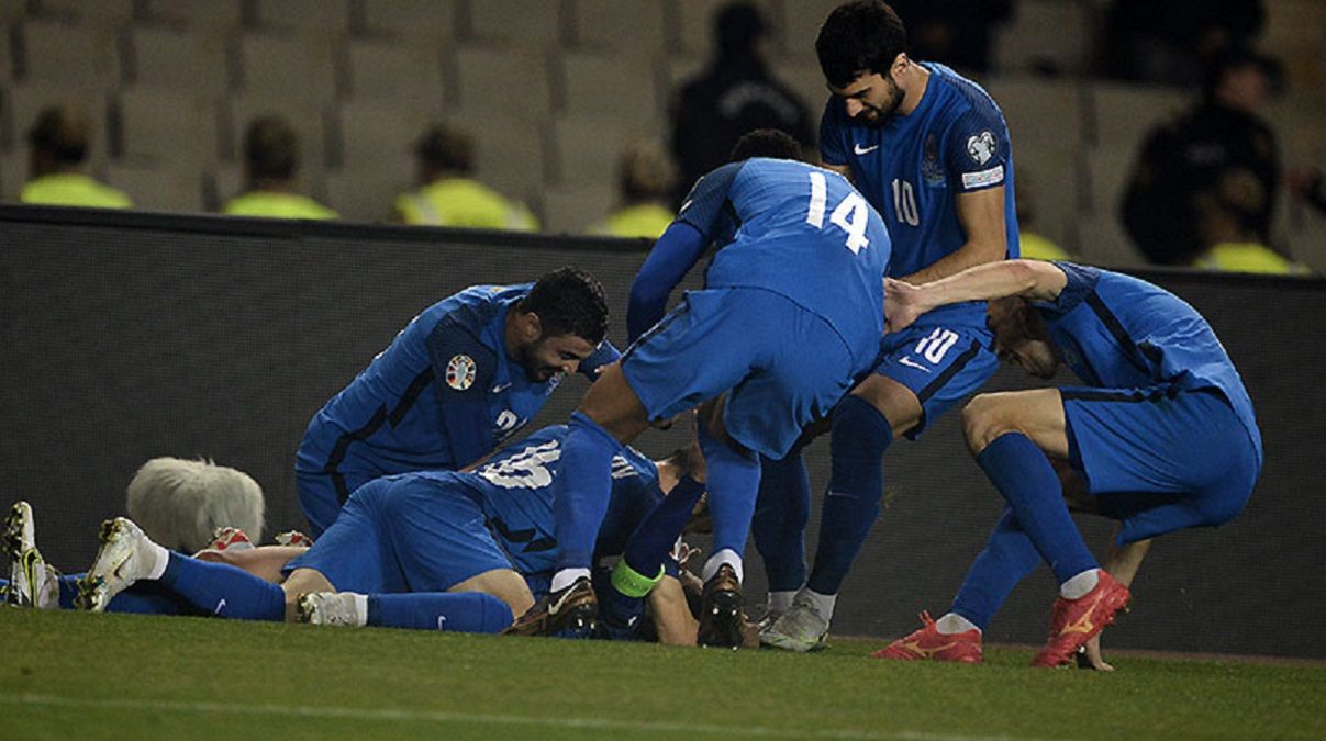 Азербайджан Швеция – видео гола из центра поля в отборе на Евро-2024 Азербайджан Швеция – видео гола из центра поля в отборе на Евро-2024