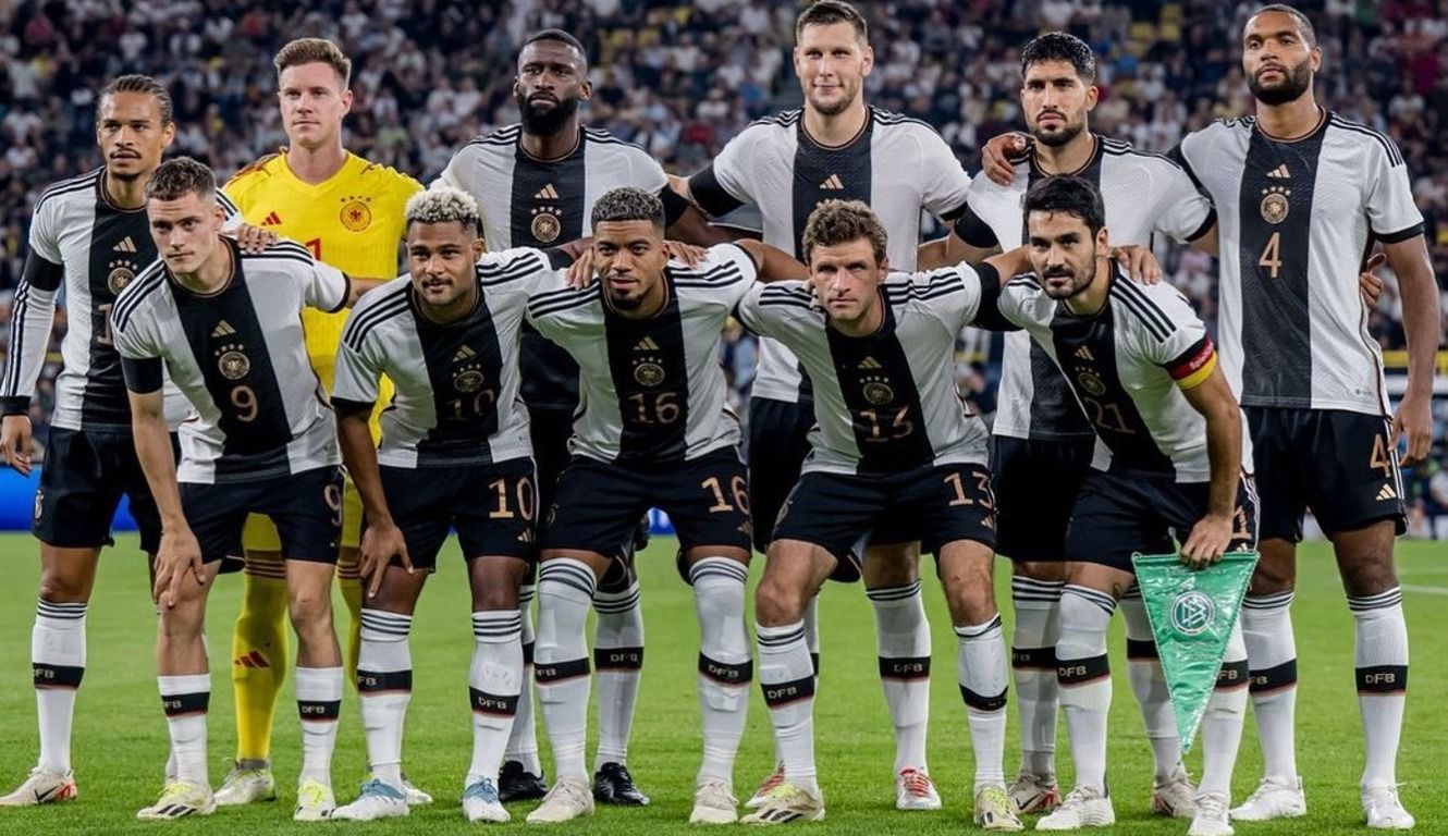 Збірна Німеччини з футболу Збірна Німеччини з футболу