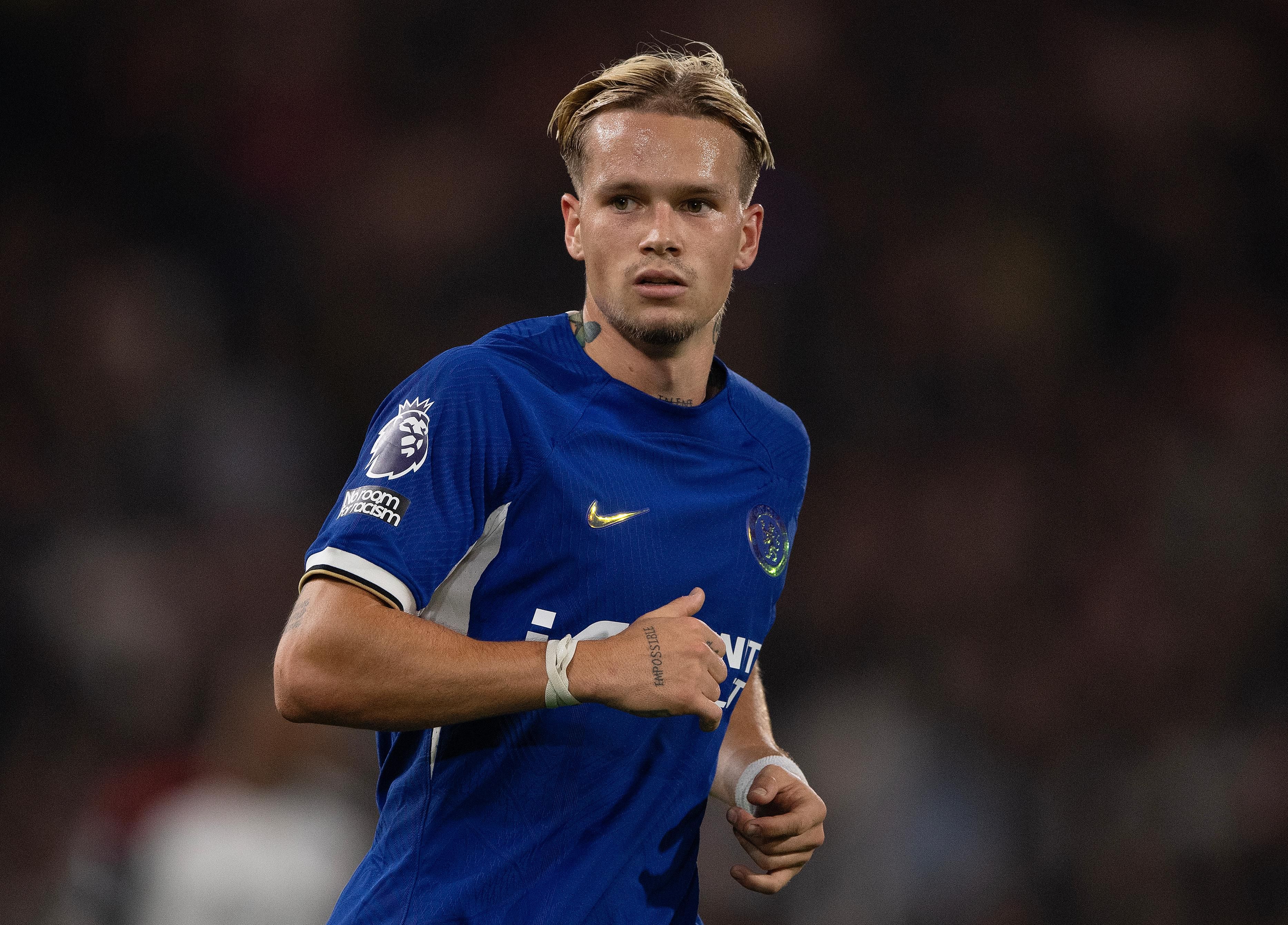 Мудрик штампует голы с левой на тренировке Челси Мудрик штампует голы с левой на тренировке Челси