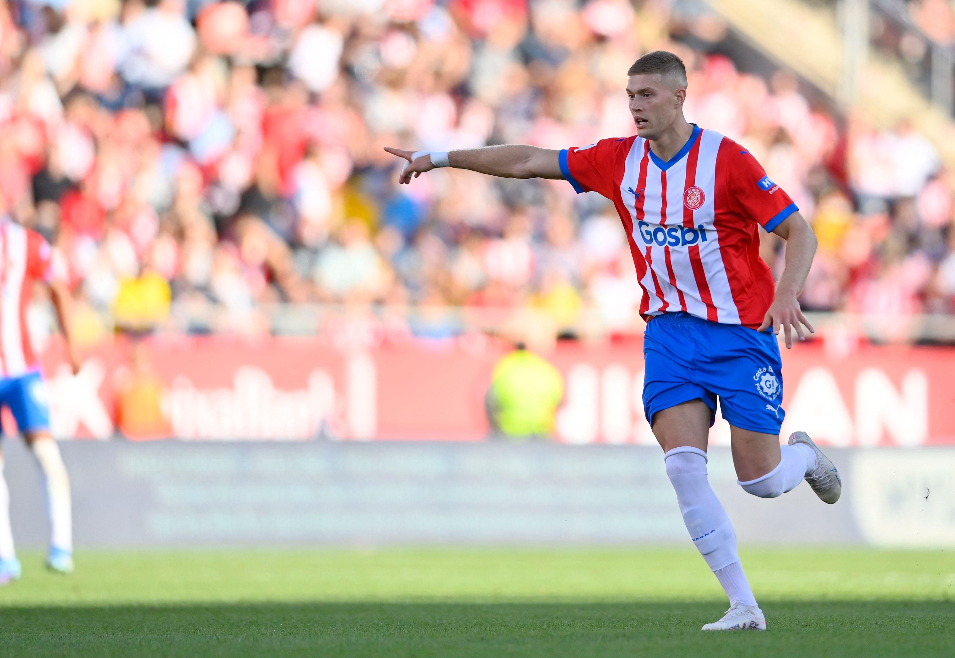 Артем Довбик Артем Довбик