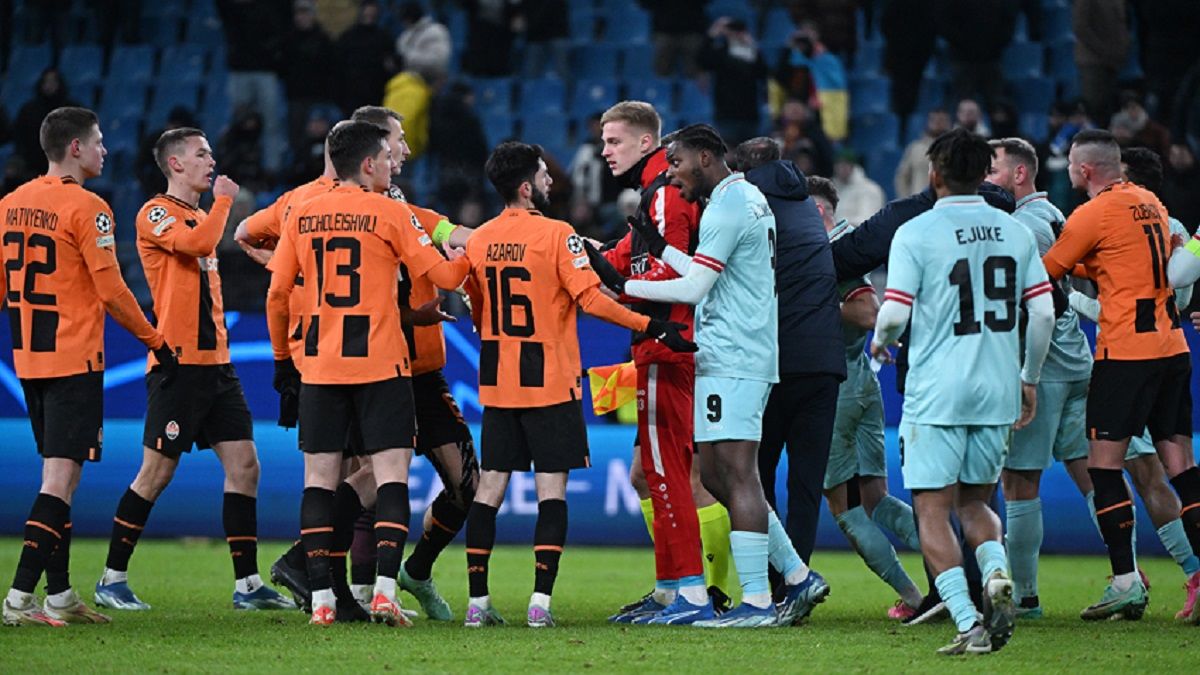 Шахтар Антверпен - Ван Боммель розкритикував роботу суддів у грі ЛЧ Шахтар Антверпен - Ван Боммель розкритикував роботу суддів у грі ЛЧ