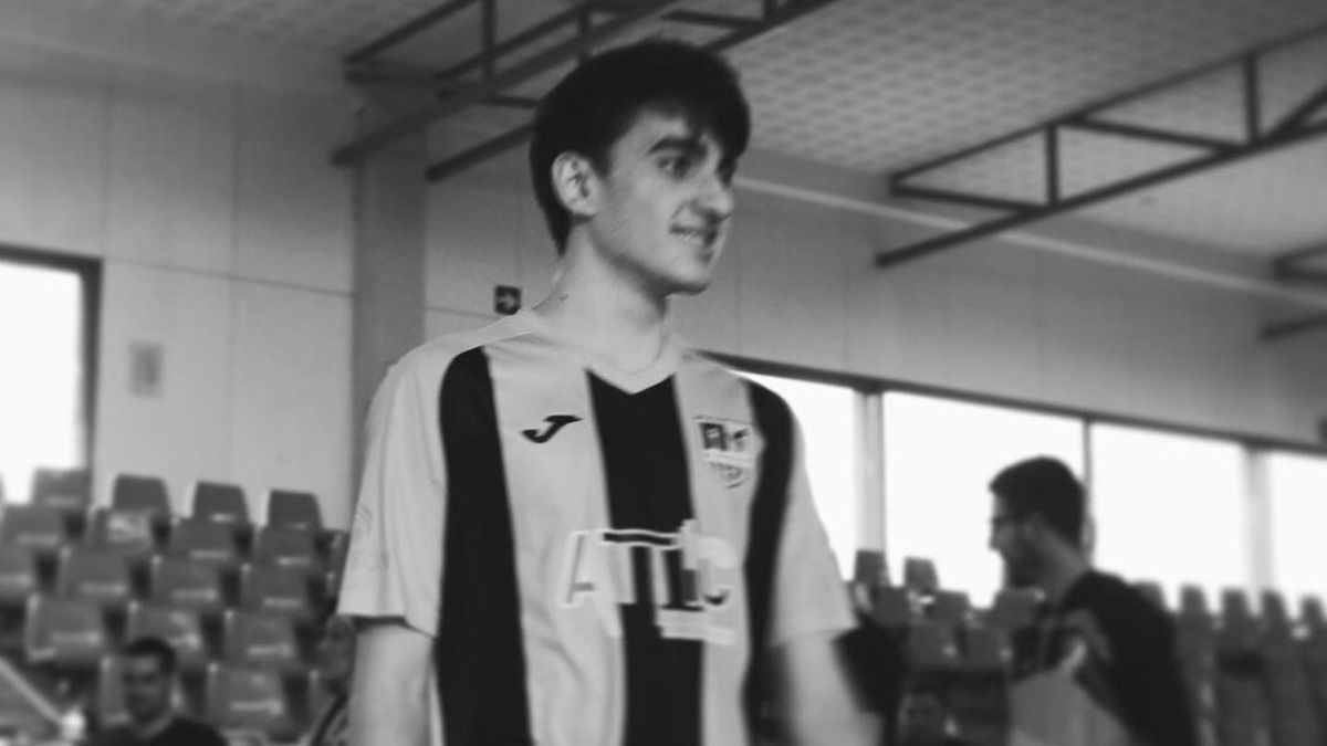 В Испании после матча скончался молодой футзалист – что известно о трагедии В Испании после матча скончался молодой футзалист – что известно о трагедии