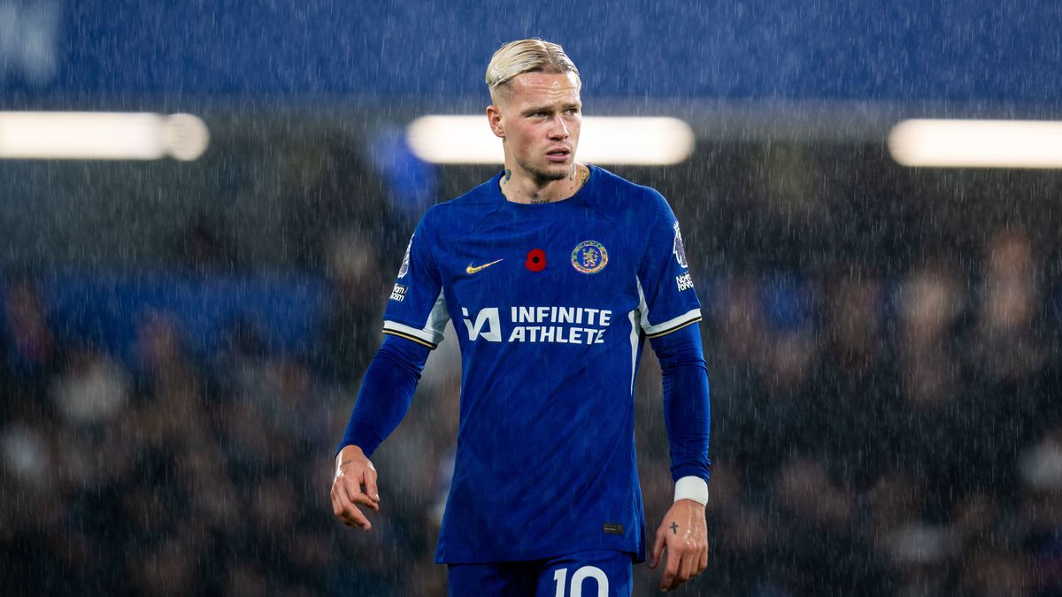 Михаил Мудрик должен изменить позицию на поле – мнение Эмануэля Пети Михаил Мудрик должен изменить позицию на поле – мнение Эмануэля Пети