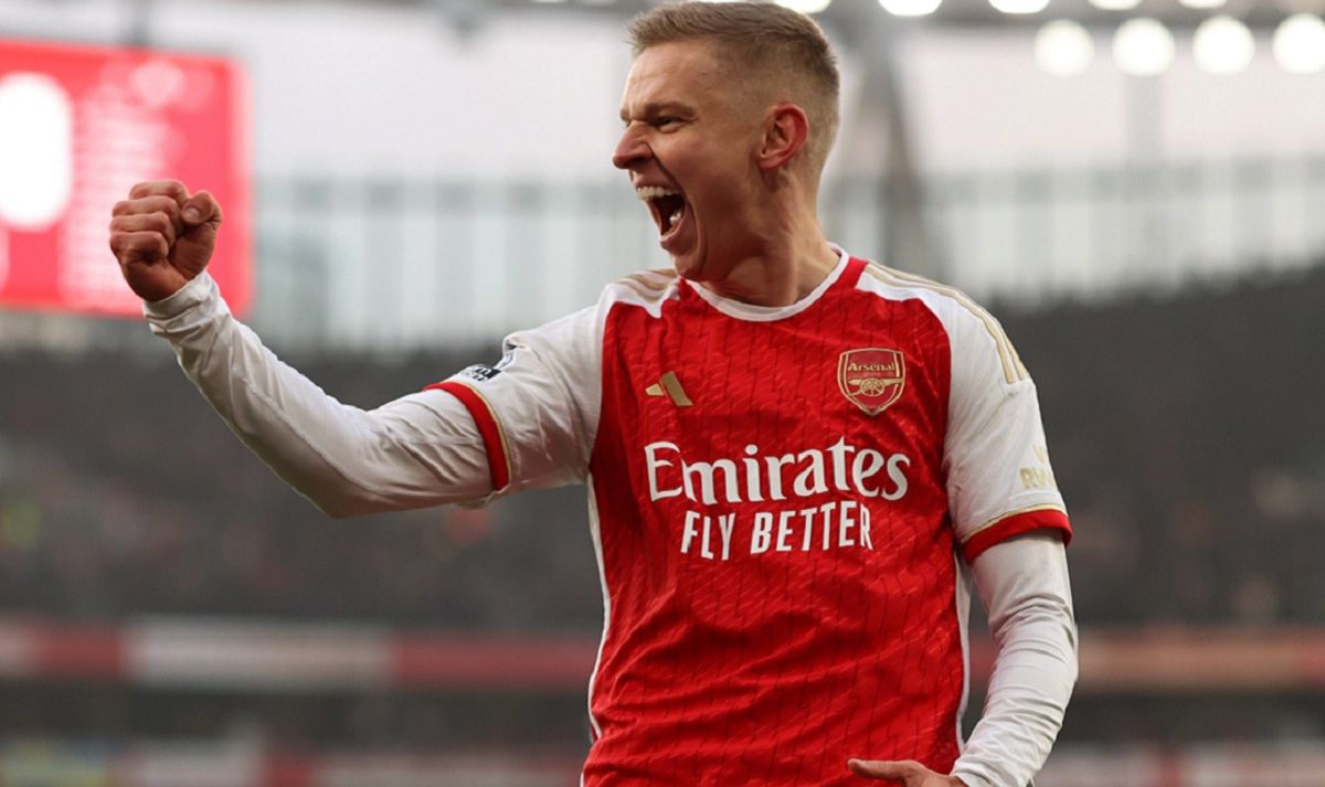 Зінченко – автор найкращого голу Арсенала у листопаді 2023 - відео Зінченко – автор найкращого голу Арсенала у листопаді 2023 - відео