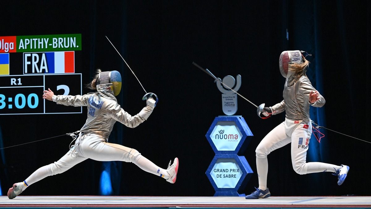 Ольга Харлан - серебряный призер первого этапа Гран-при по фехтованию Ольга Харлан - серебряный призер первого этапа Гран-при по фехтованию