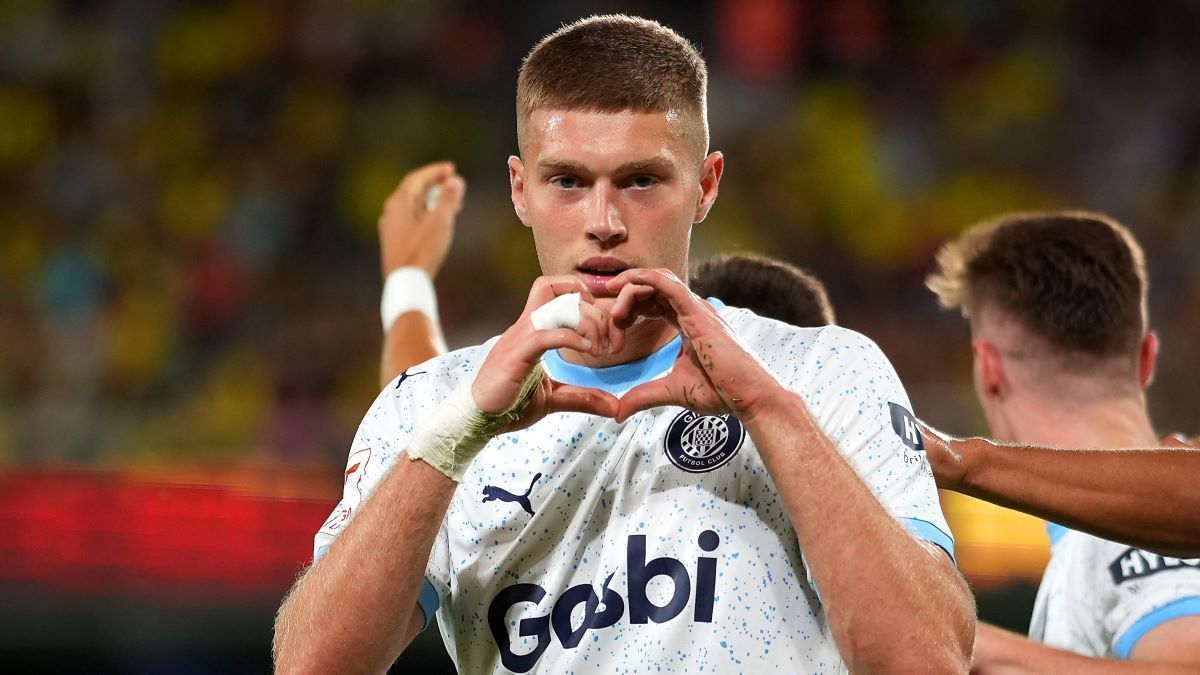 Артем Довбик Артем Довбик