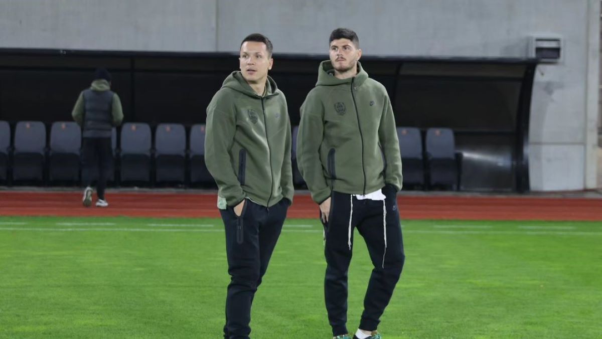 Коноплянка залишить Клуж Коноплянка залишить Клуж