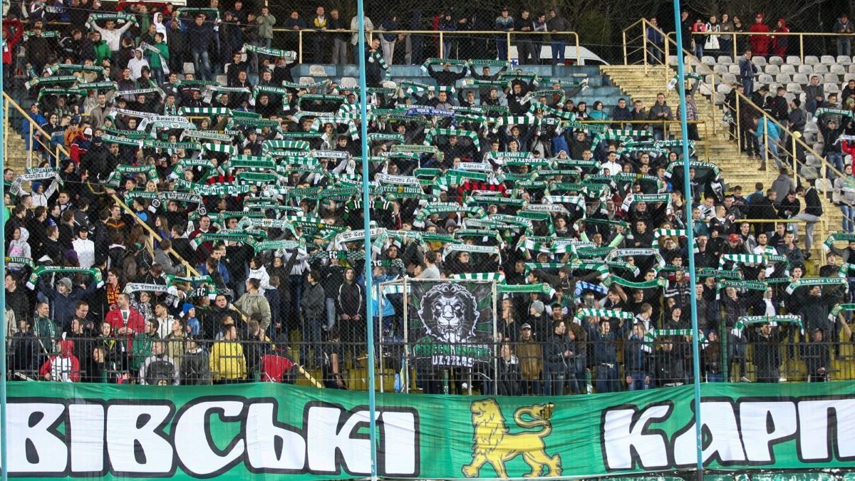 Болельщики смогут вернуться на трибуны Болельщики смогут вернуться на трибуны